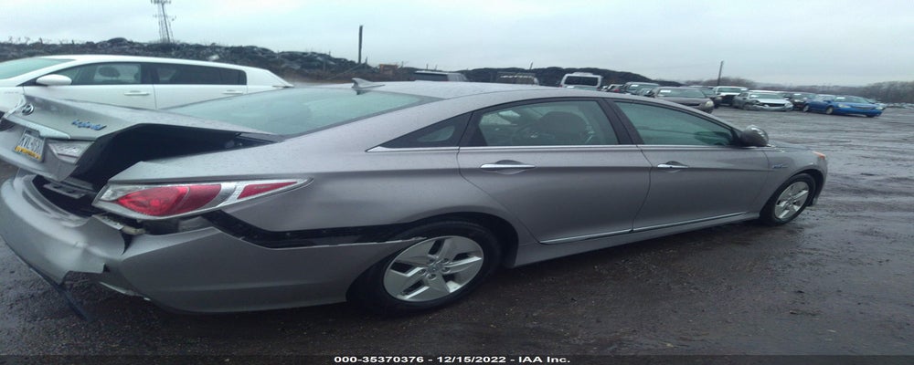 KMHEC4A46BA006139 2011 HYUNDAI SONATA photo no. 4