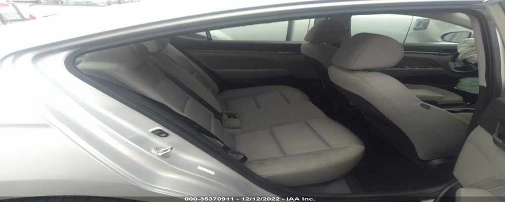 KMHD84LF0JU461092 2018 HYUNDAI ELANTRA photo no. 8