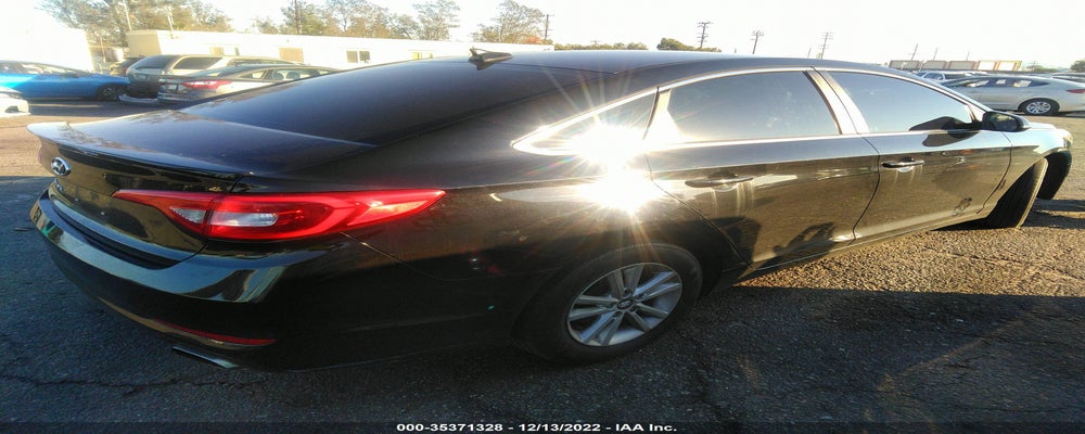 5NPE24AF5GH341028 2016 HYUNDAI SONATA photo no. 4