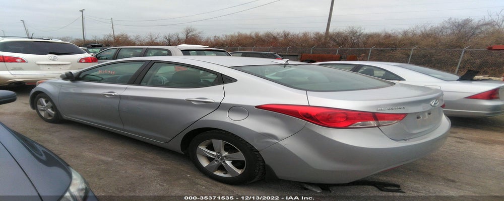 5NPDH4AE9DH416343 2013 HYUNDAI ELANTRA photo no. 3