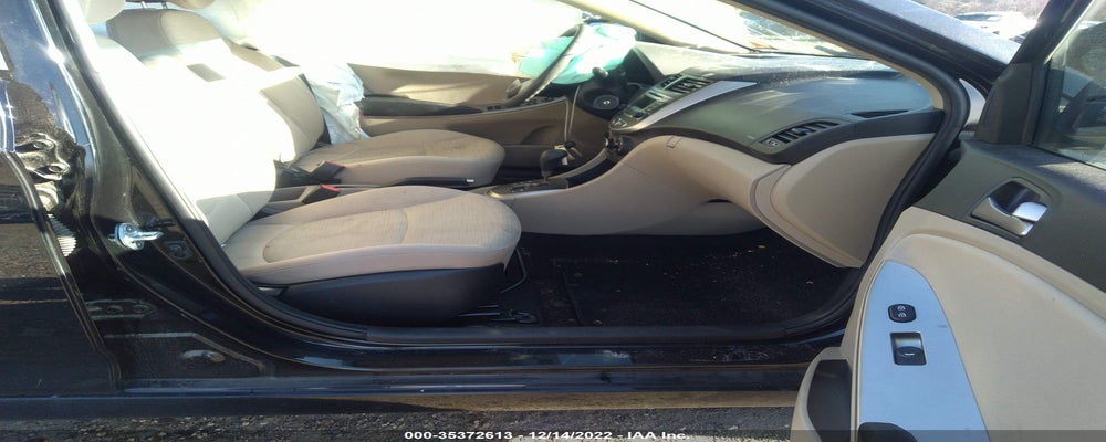 KMHCT4AE3HU381400 2017 HYUNDAI ACCENT photo no. 5