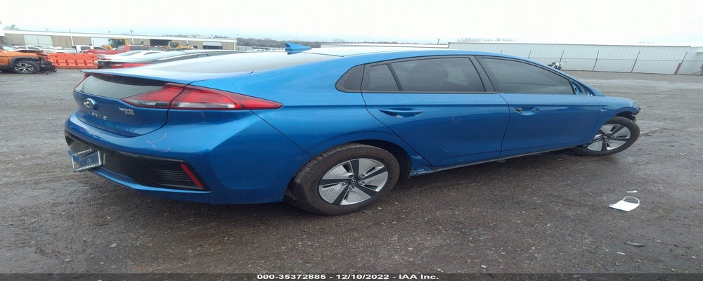KMHC65LC6JU102858 2018 HYUNDAI IONIQ HYBRID photo no. 4