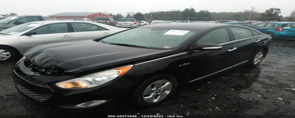 KMHEC4A42BA006607 2011 HYUNDAI SONATA photo no. 2