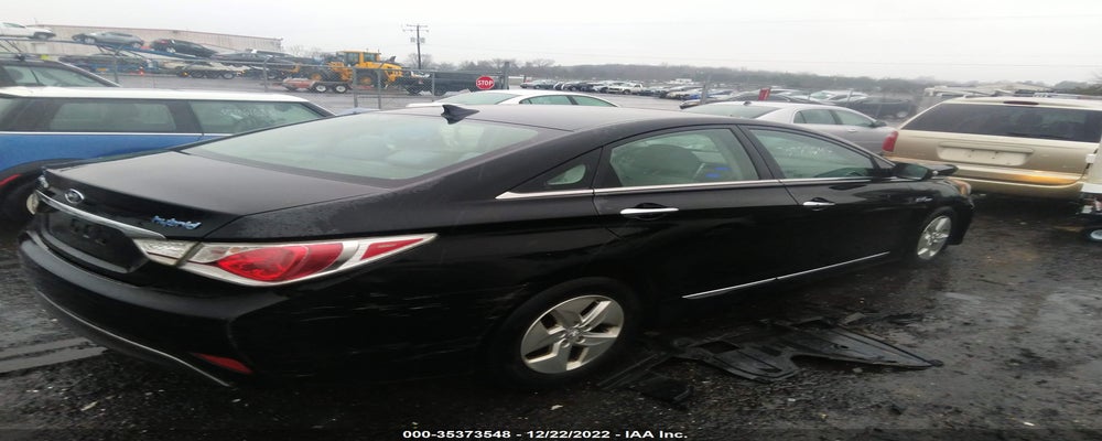 KMHEC4A42BA006607 2011 HYUNDAI SONATA photo no. 4