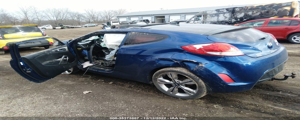 KMHTC6AD3GU287745 2016 HYUNDAI VELOSTER photo no. 3