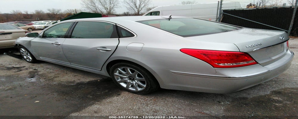 KMHGH4JF2BU033395 2011 HYUNDAI EQUUS photo no. 3