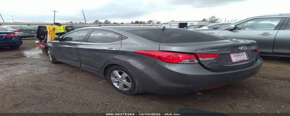 5NPDH4AEXDH261799 2013 HYUNDAI ELANTRA photo no. 3