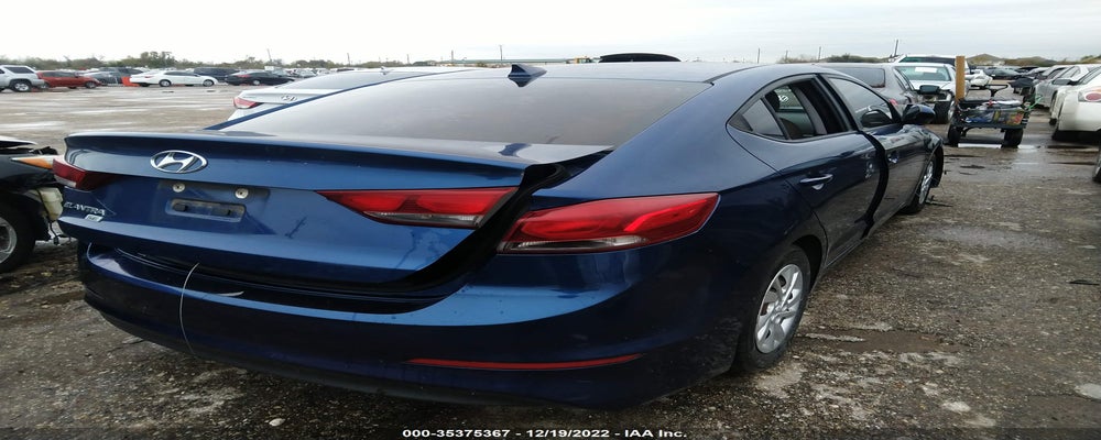 5NPD74LF4HH132679 2017 HYUNDAI ELANTRA photo no. 4