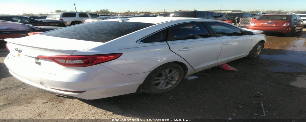 5NPE24AF2GH340872 2016 HYUNDAI SONATA photo no. 4