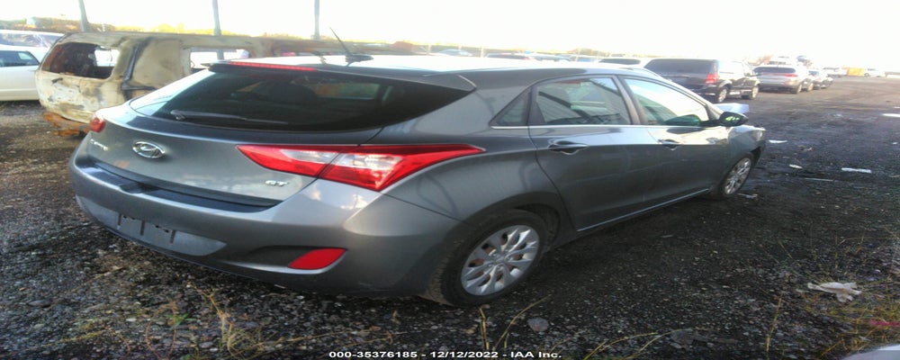 KMHD35LH0HU349750 2017 HYUNDAI ELANTRA GT photo no. 4