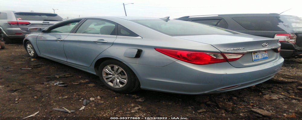 5NPEB4AC6BH042825 2011 HYUNDAI SONATA photo no. 3