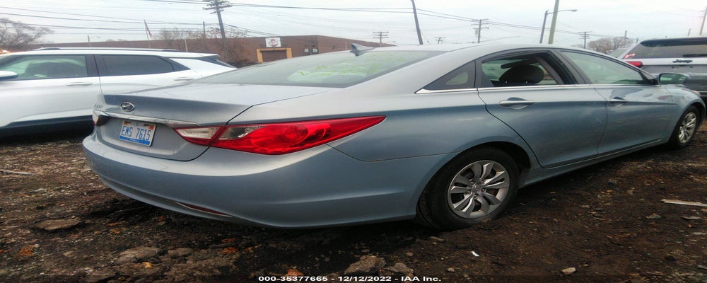 5NPEB4AC6BH042825 2011 HYUNDAI SONATA photo no. 4
