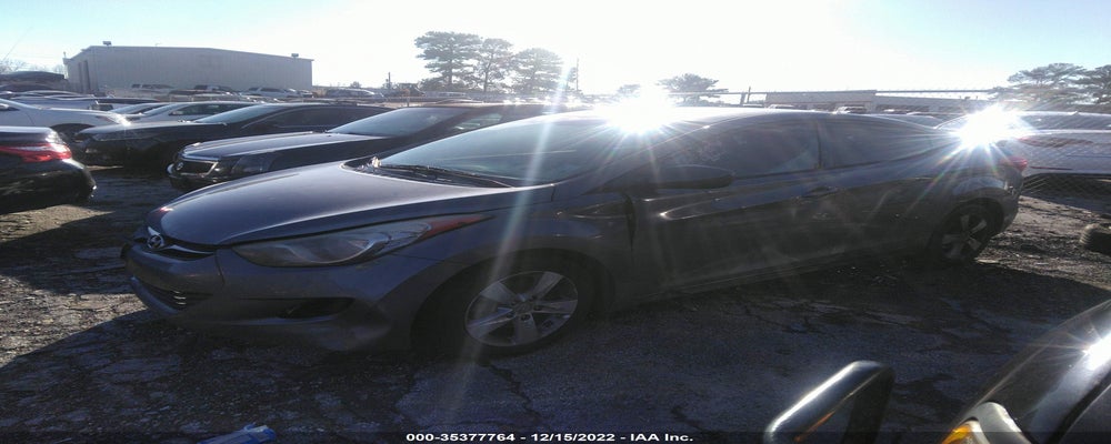 5NPDH4AE1DH374301 2013 HYUNDAI ELANTRA photo no. 2
