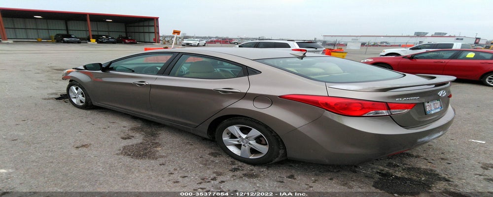 5NPDH4AE3DH288441 2013 HYUNDAI ELANTRA photo no. 3