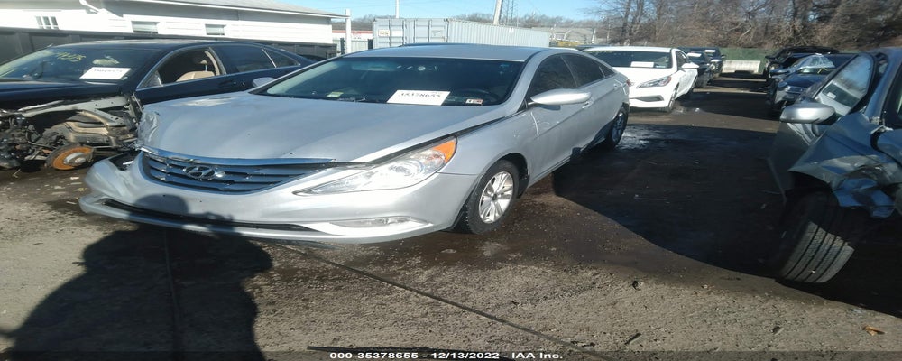 5NPEB4AC9DH564089 2013 HYUNDAI SONATA photo no. 2