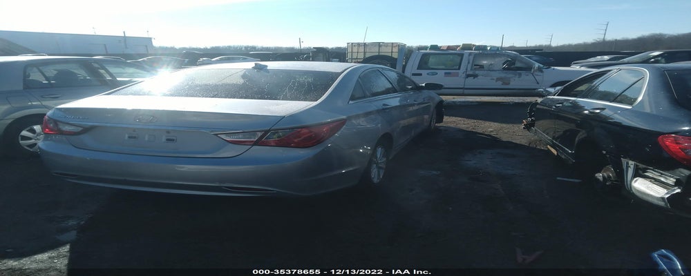 5NPEB4AC9DH564089 2013 HYUNDAI SONATA photo no. 4