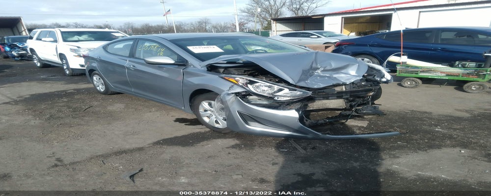 5NPDH4AE7GH784184 2016 HYUNDAI ELANTRA photo no. 9