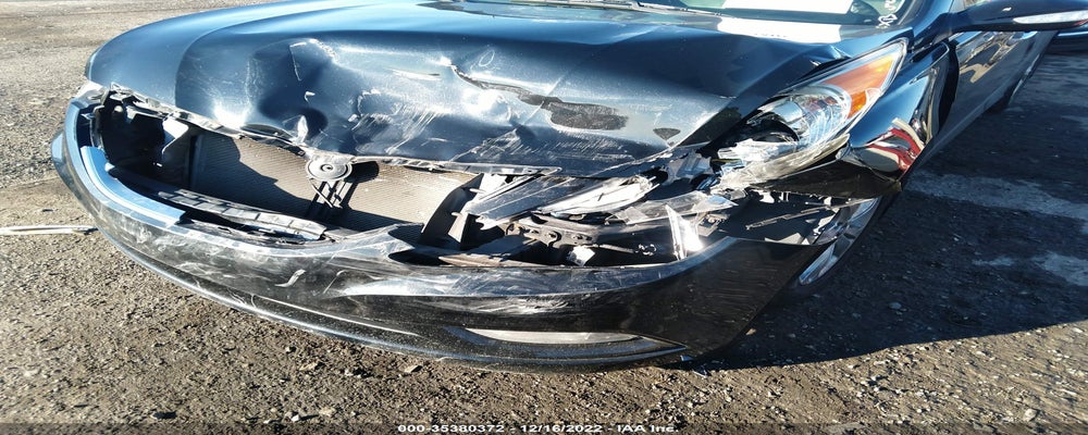 5NPEC4AC7BH126777 2011 HYUNDAI SONATA photo no. 6