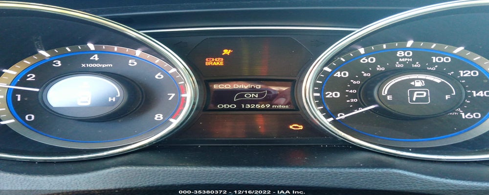 5NPEC4AC7BH126777 2011 HYUNDAI SONATA photo no. 7