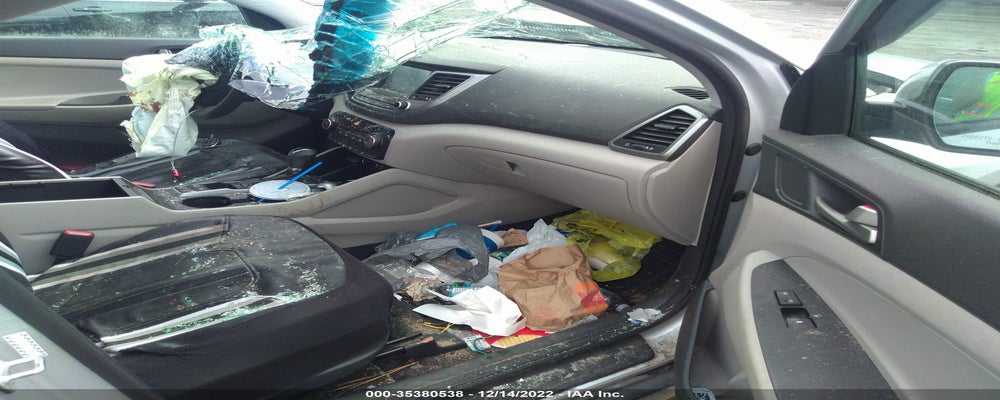 KM8J3CA46JU708371 2018 HYUNDAI TUCSON photo no. 5