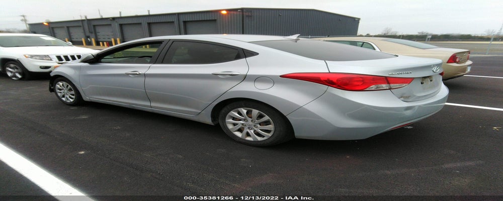 5NPDH4AE4BH026196 2011 HYUNDAI ELANTRA photo no. 3