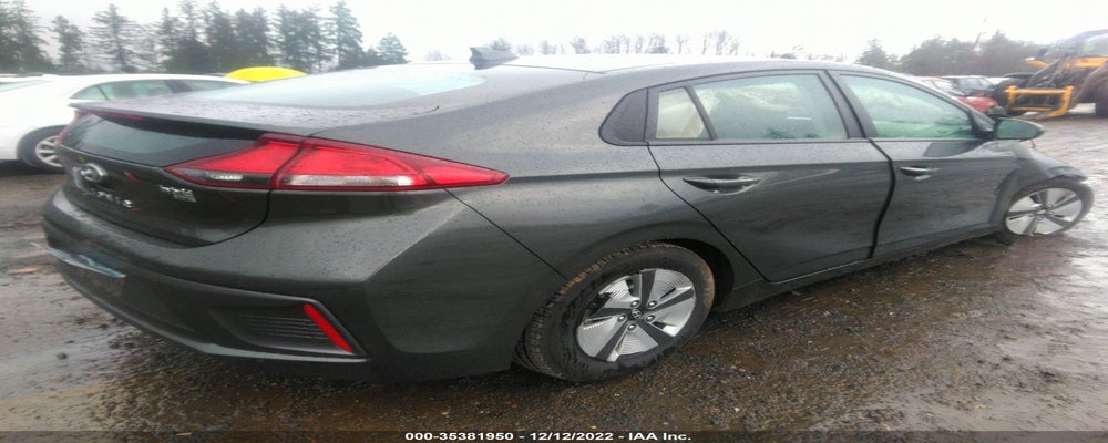 KMHC65LC6LU239141 2020 HYUNDAI IONIQ HYBRID photo no. 4