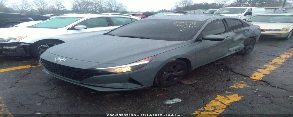 KMHLM4AG4NU311463 2022 HYUNDAI ELANTRA photo no. 2