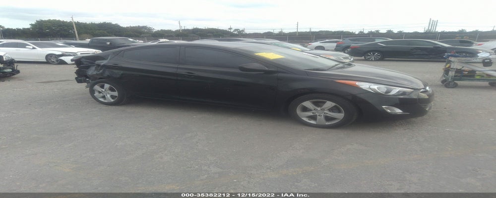 5NPDH4AE2DH439561 2013 HYUNDAI ELANTRA photo no. 2