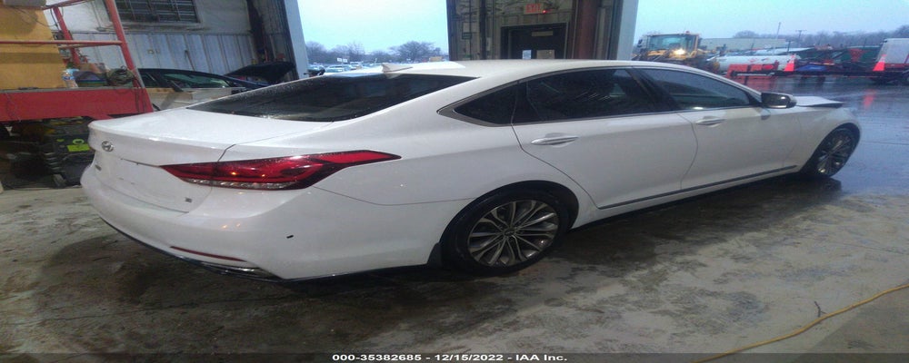 KMHGN4JE9FU084317 2015 HYUNDAI GENESIS photo no. 4