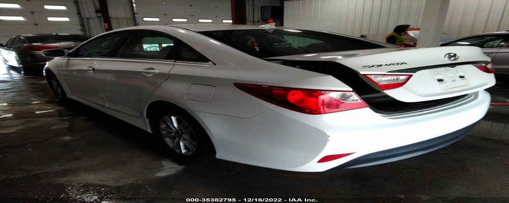 5NPEB4AC3EH926354 2014 HYUNDAI SONATA photo no. 3