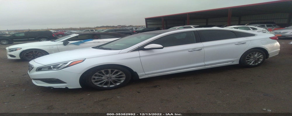 5NPE34AF1FH126418 2015 HYUNDAI SONATA photo no. 2
