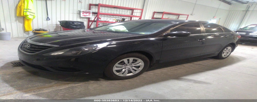 5NPEB4AC0BH213049 2011 HYUNDAI SONATA photo no. 2