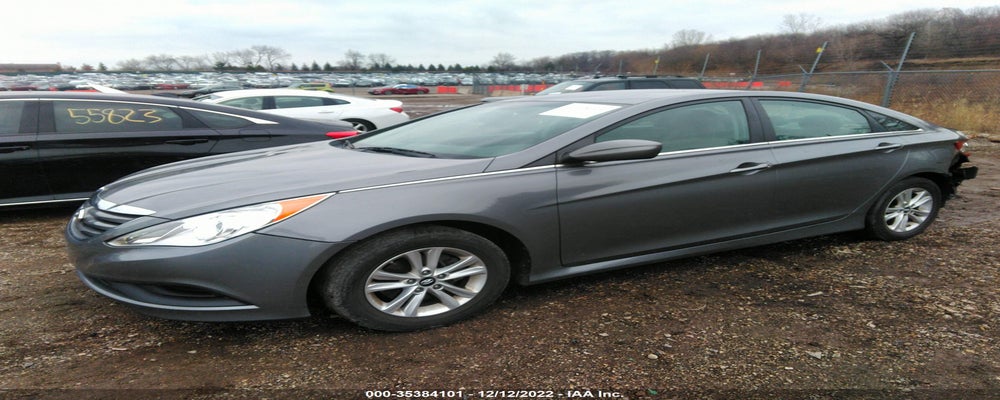 5NPEB4ACXEH867318 2014 HYUNDAI SONATA photo no. 2