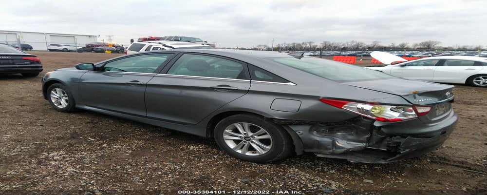 5NPEB4ACXEH867318 2014 HYUNDAI SONATA photo no. 3