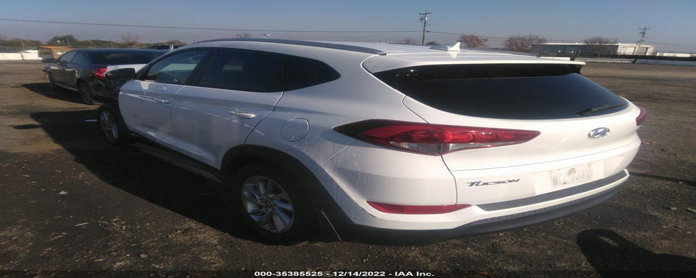 KM8J33A44JU627403 2018 HYUNDAI TUCSON photo no. 3