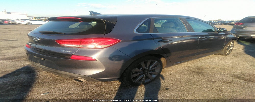 KMHH55LC0JU023436 2018 HYUNDAI ELANTRA GT photo no. 4
