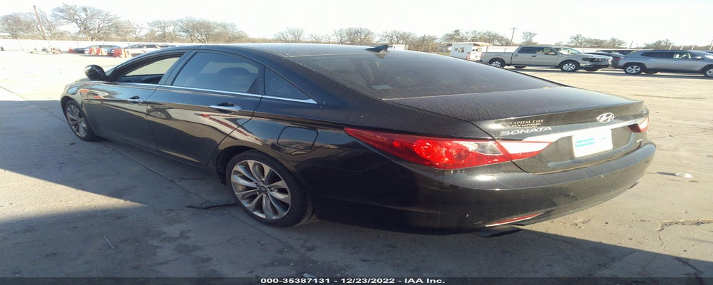 5NPEC4AB9BH246782 2011 HYUNDAI SONATA photo no. 3