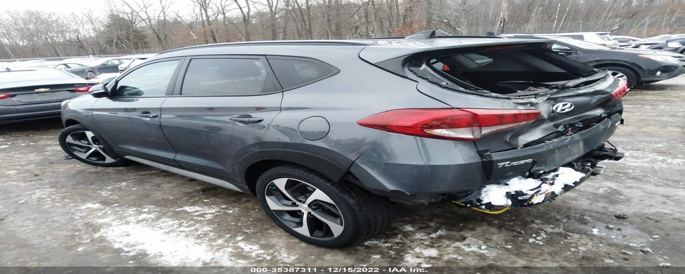 KM8J3CA26JU685477 2018 HYUNDAI TUCSON photo no. 3