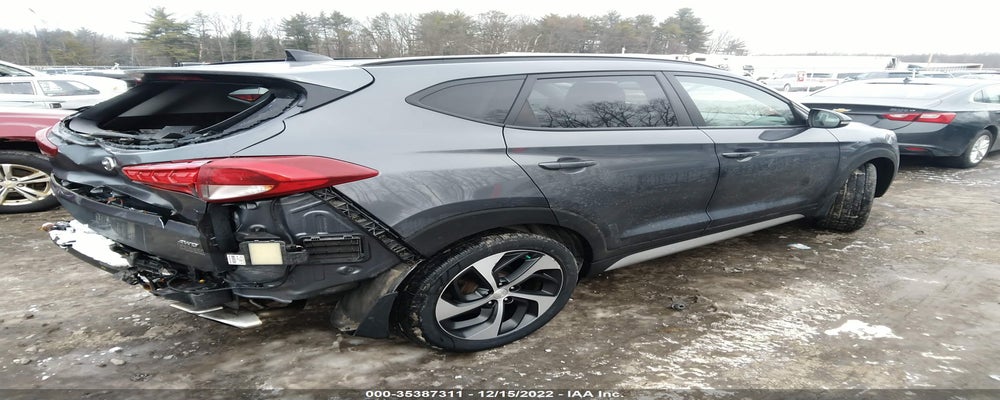 KM8J3CA26JU685477 2018 HYUNDAI TUCSON photo no. 4