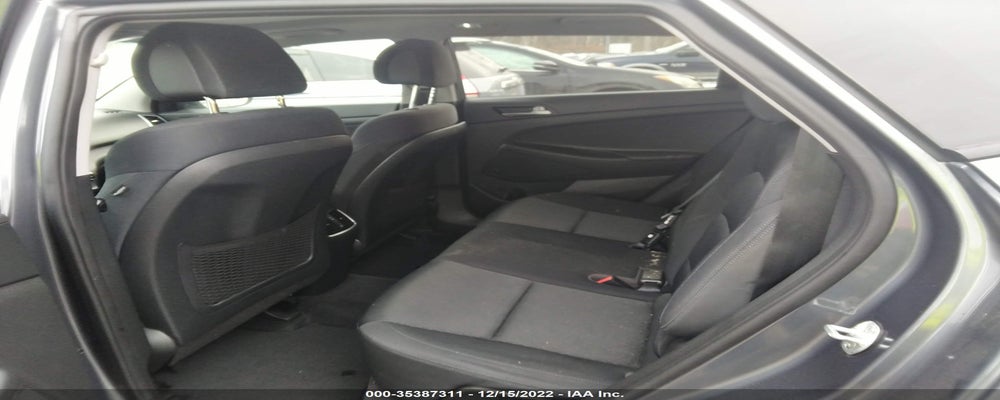KM8J3CA26JU685477 2018 HYUNDAI TUCSON photo no. 8