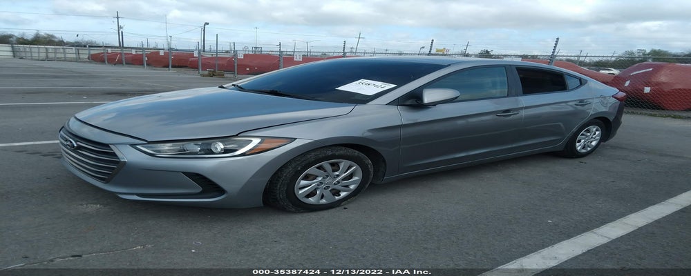 5NPD74LF2HH139128 2017 HYUNDAI ELANTRA photo no. 2