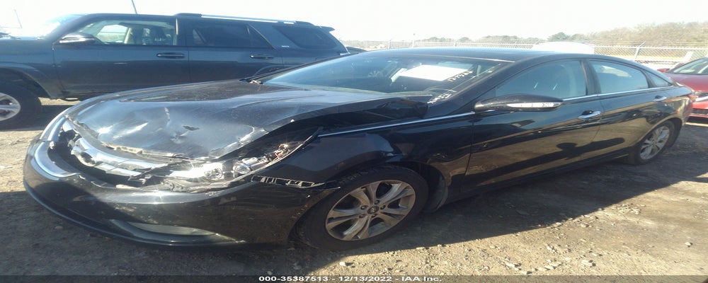 5NPEC4AC8BH142826 2011 HYUNDAI SONATA photo no. 2