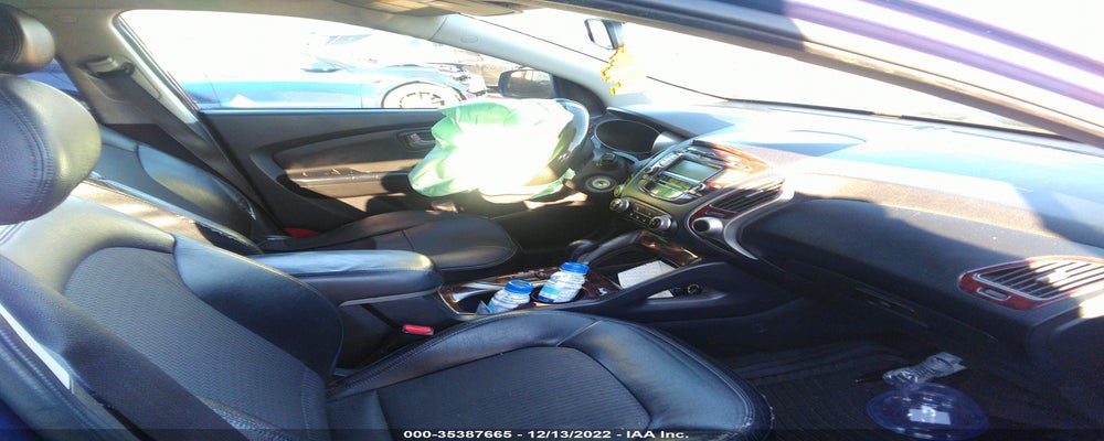 KM8JU3AC6BU136692 2011 HYUNDAI TUCSON photo no. 5