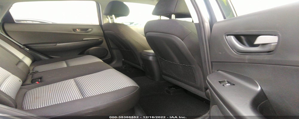 KM8K22AA0JU107044 2018 HYUNDAI KONA photo no. 8