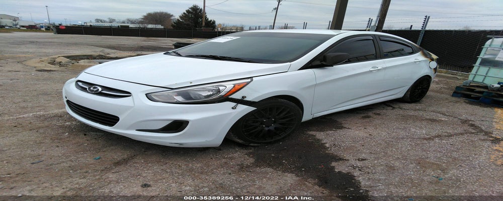 KMHCT4AE0GU123138 2016 HYUNDAI ACCENT photo no. 2