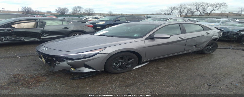 KMHLM4AJ9PU039426 2023 HYUNDAI ELANTRA HYBRID photo no. 2