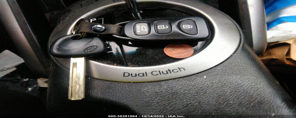 KMHTC6AD6CU032405 2012 HYUNDAI VELOSTER photo no. 11