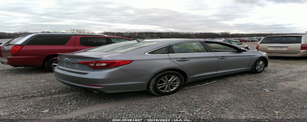 5NPE24AF5GH337805 2016 HYUNDAI SONATA photo no. 4