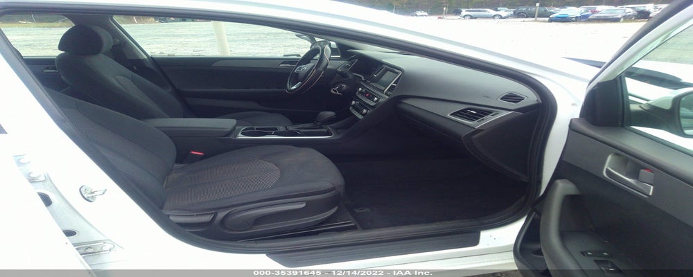 5NPE24AF9KH755275 2019 HYUNDAI SONATA photo no. 5