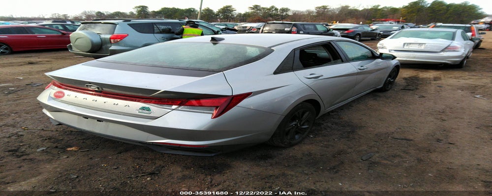 5NPLM4AG1MH007164 2021 HYUNDAI ELANTRA photo no. 4